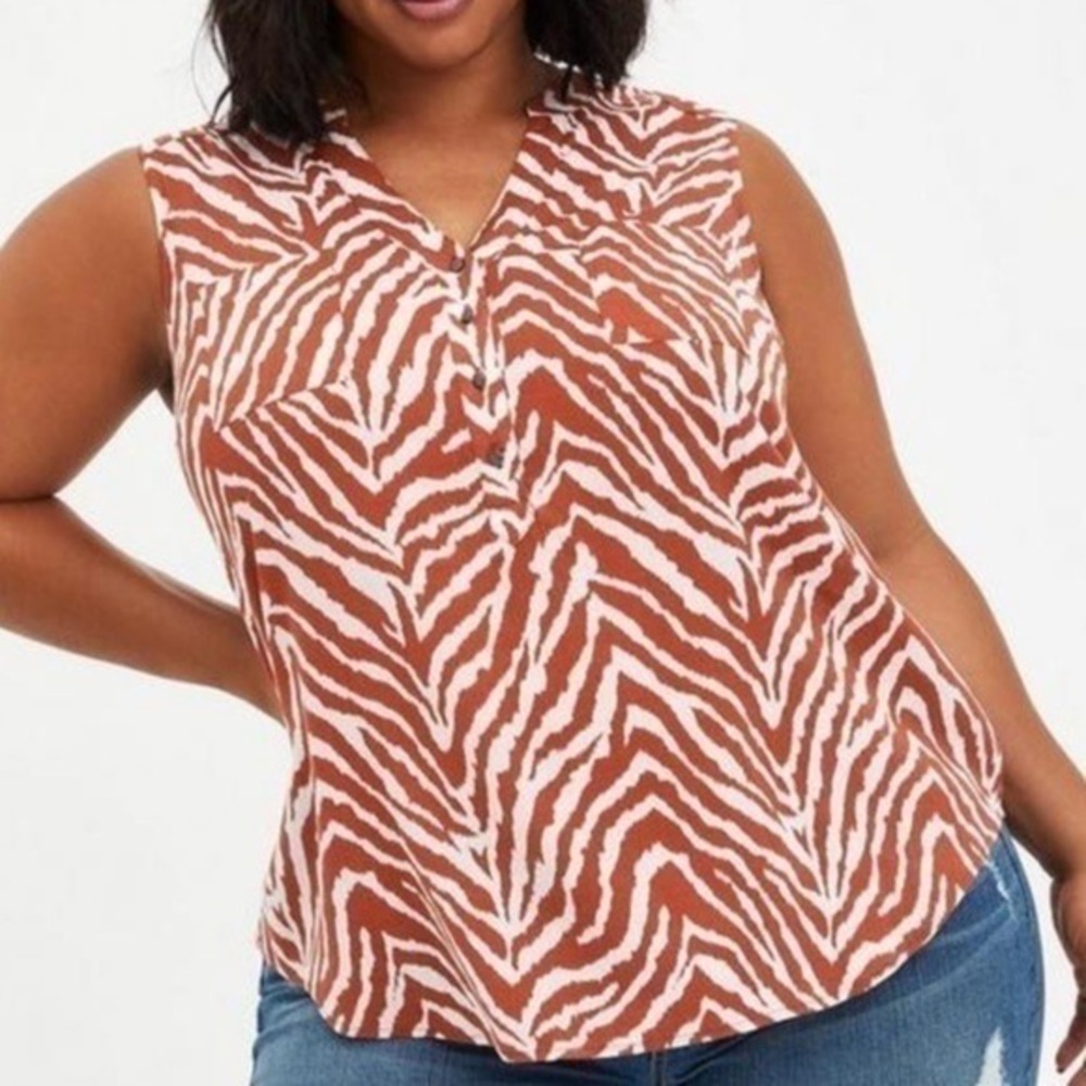 Torrid Women's Harper Rayon‎ Slub Pullover Sleeveless Top Brown White Zebra 2x